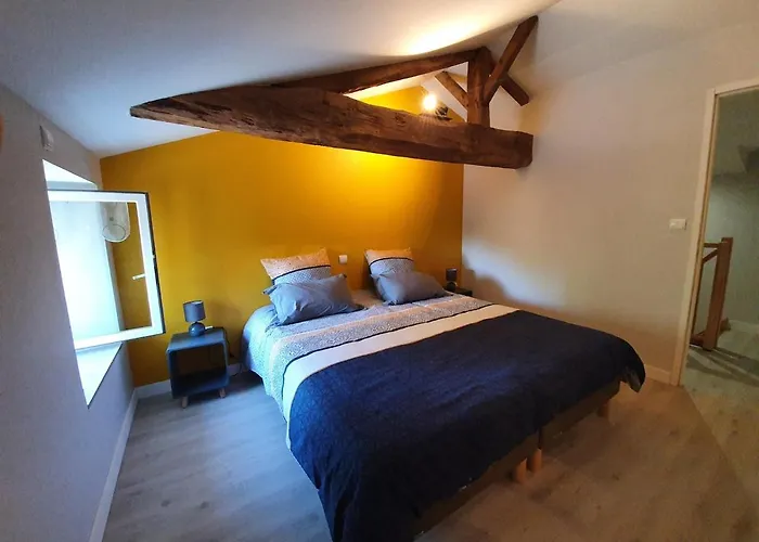 بيت للعطل Du Petit Marchais *