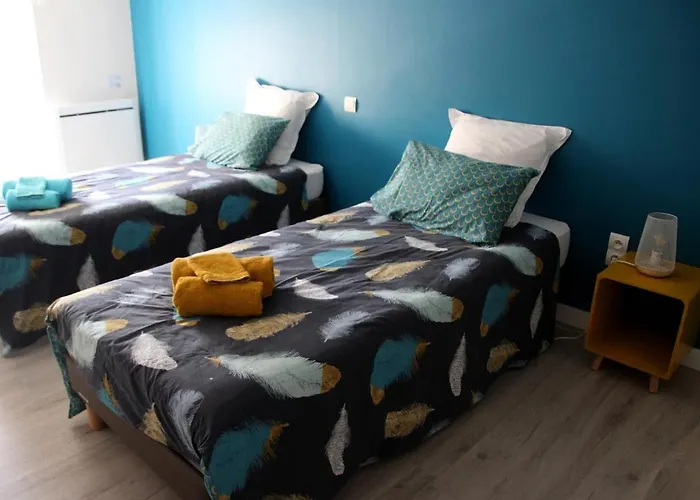 Du Petit Marchais بيت للعطل *