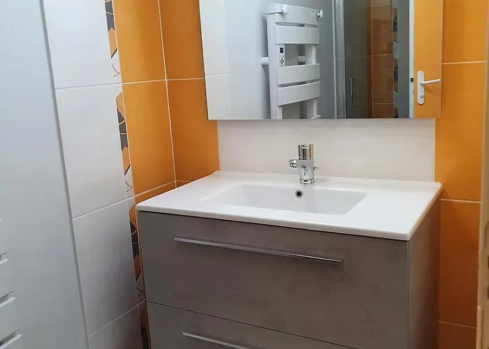 بيت للعطل Du Petit Marchais Courlay