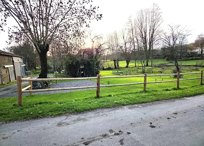 بيت للعطل Du Petit Marchais